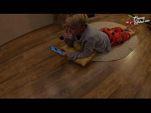 ❤️ Hullu blondi imee valtavaa mulkkua imee ja pomppii sen päällä - anaaliseksiä Vittu video at fi.marketapp.top ❤